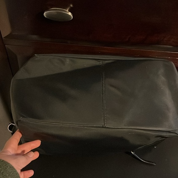 Kate Spade Jae baby bag/Multi pocket tote - Picture 7 of 7